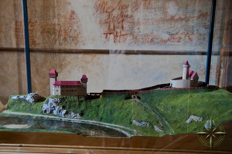 Model hradu v trobch anglick ve