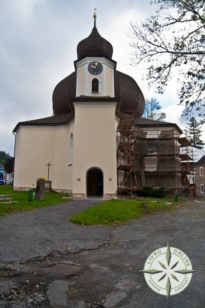 Na podzim roku 2011 probhaly na kostele opravy