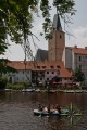 Kostel z pravého břehu Vltavy