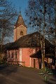 Krásný vesnický kostelík 